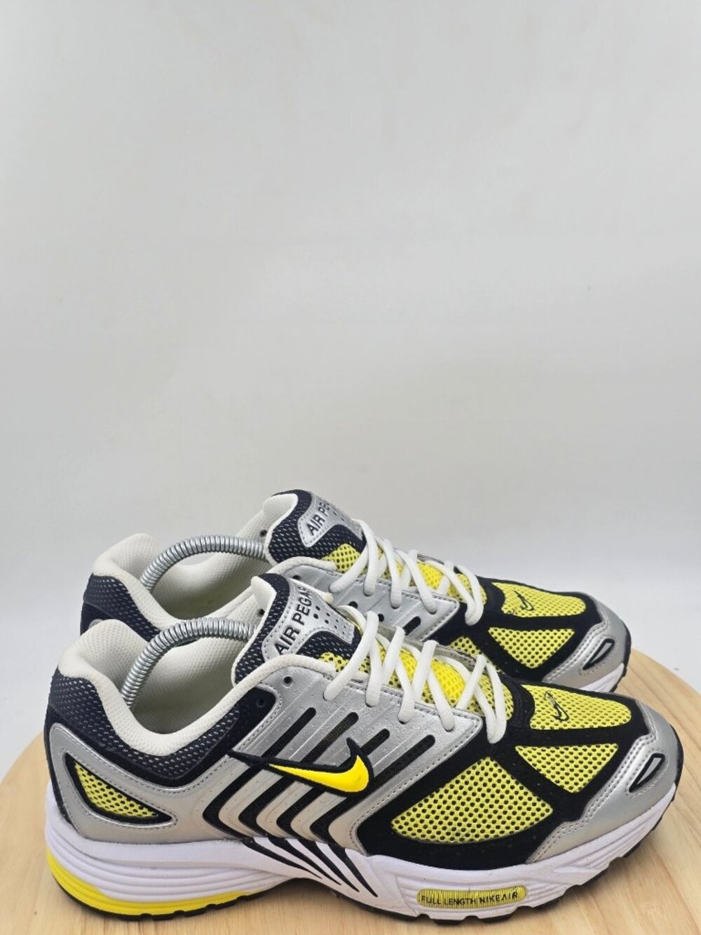 Nike Women's Air Pegasus 2005 - Metallic Athletic Shoes (HQ5718-100 sz 10.5